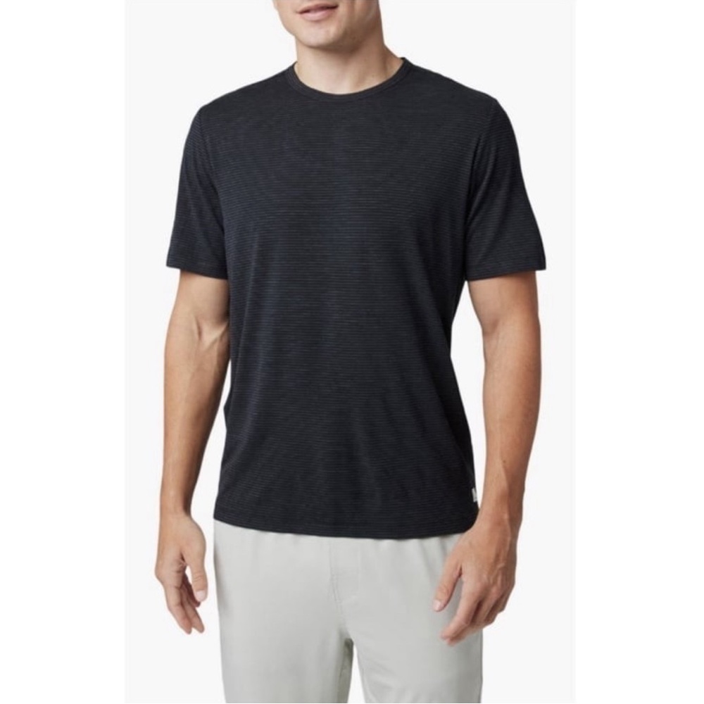 Vuori Current Stripe Navy Short Sleeve Tee Size Small NWOT